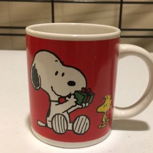 VTG Peanuts United Feature Syndicate Inc. 1990’s Snoopy &